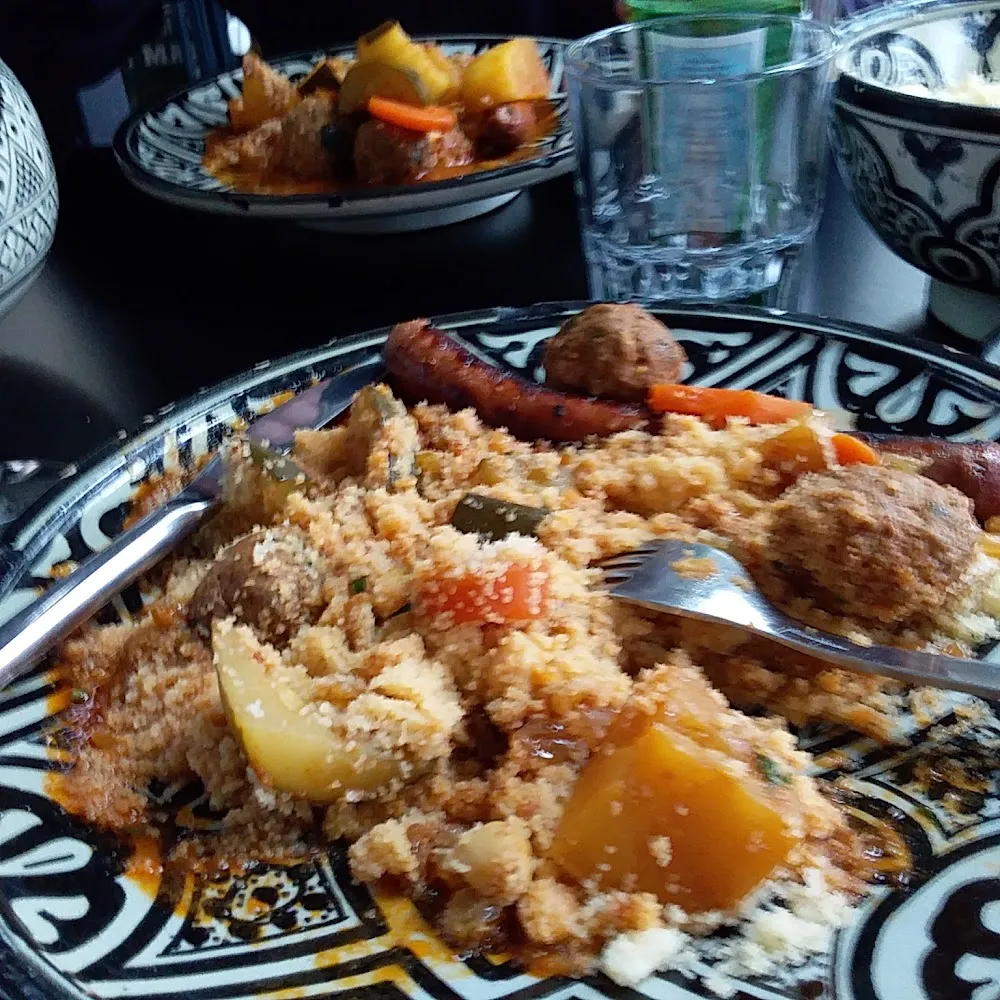 Couscous Aux Boulettes Et Ses Légumes